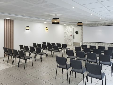 Terres de France - Appart Hotel Rouen Flaubert - Camping Seine - Image N°34