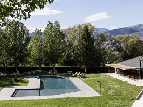 Basecamps Cerdanya - Camping Girona