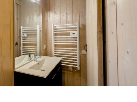 LODGE 5 personnes - Ecolodge l 2 Chambres I Vue sur la Semois