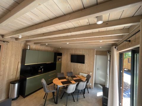 LODGE 5 personnes - Ecolodge l 2 Chambres | Animaux bienvenus