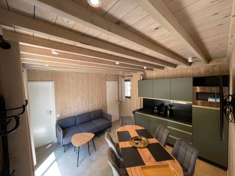 LODGE 5 personnes - Ecolodge l 2 Chambres | Animaux bienvenus