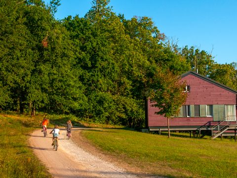 Goélia Le Domaine des Nouailles - Camping Dordogna