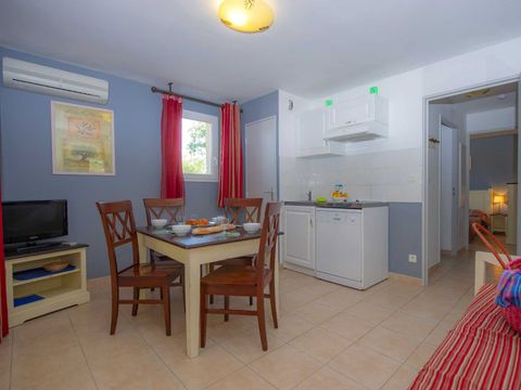 MAISON 6 personnes - G/16_MAISON 3 PIECES 6 PERSONNES