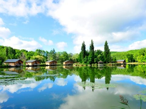Résidence Goélia Les Cottages du Lac - Camping Dordogne