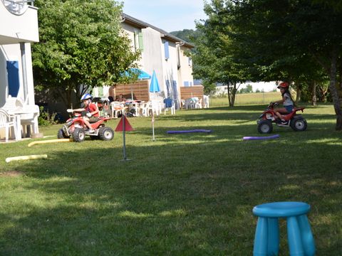 Résidence Le Village Goélia - Camping Aveyron