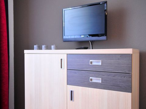 APPARTEMENT 6 personnes - G/296_2 PIECES CABINE 6 PERSONNES