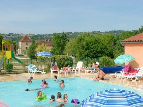 Résidence Goélia Le Hameau de la Vézère - Camping Dordogna
