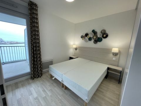 STUDIO 2 personnes - G/330_STUDIO 2 PERS.