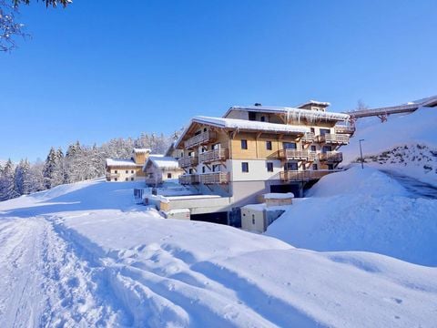 Goélia Les Chalets des Pistes - Camping Haute-Savoie