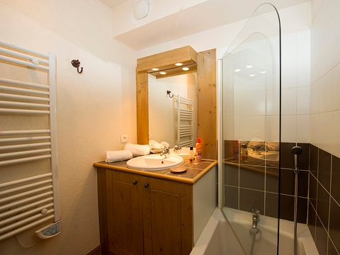 APPARTEMENT 6 personnes - G/177_3 PIECES 6 PERSONNES