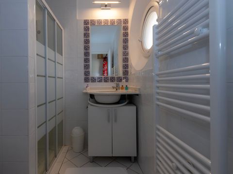 Studio 4 personnes - G/247_STUDIO 4 PERSONNES