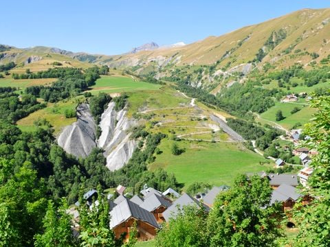 Résidence Goélia Les Chalets des Ecourts - Camping Savoie - Image N°5