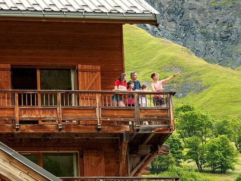 Résidence Goélia Les Chalets de Saint-Sorlin - Camping Savoie - Image N°2