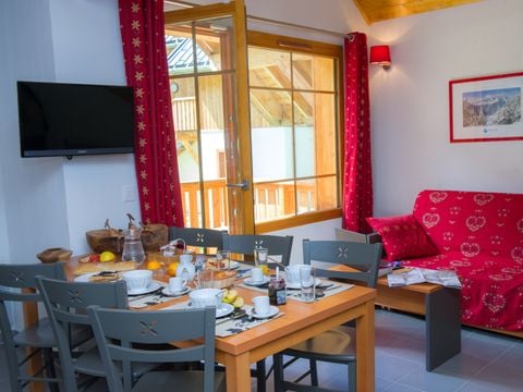 APPARTEMENT 6 personnes - G/150_3 PIECES 6 PERSONNES