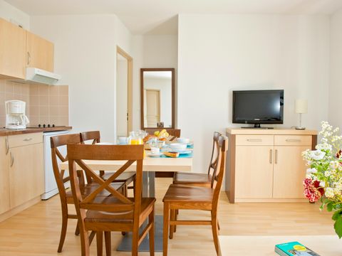 APPARTEMENT 6 personnes - G/100_3 PIECES 6 PERSONNES