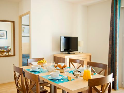 APPARTEMENT 4 personnes - G/100_2 PIECES 4 PERSONNES