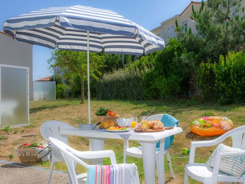 MAISON 6 personnes - G/100_MAISON 3 PIECES 6 PERSONNES