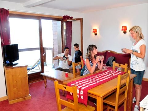 APPARTEMENT 6 personnes - G/15_2 PIECES CABINE 6 PERSONNES