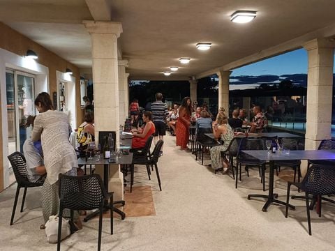 Domaine des Garrigues - Camping Ardèche