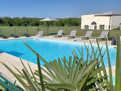 Terres de France - Domaine du Val d'Amboise - Camping Indre-et-Loire