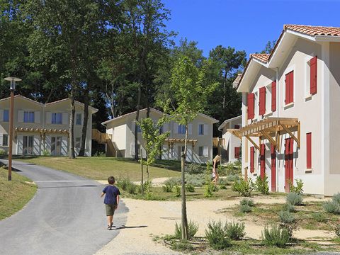 SOWELL Family Les Landes de Gascogne - Camping Lot-et-Garonne - Image N°11