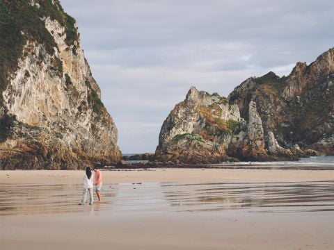 HolaCamp la Franca - Camping Asturië  - Afbeelding N°0