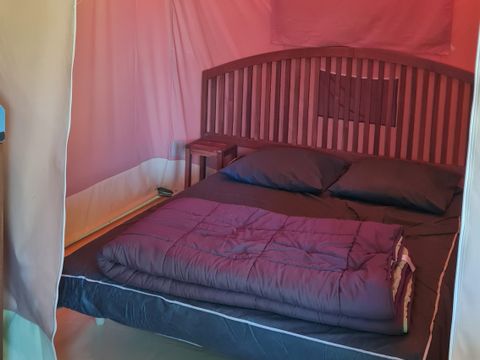TENTE 5 personnes - Tente équipée - 2 chambres