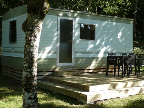 MOBILHOME 4 personnes - Tilleul Eco (2 adultes + 2 enfants) - 2 chambres sans sanitaire + terrasse 12.50m²