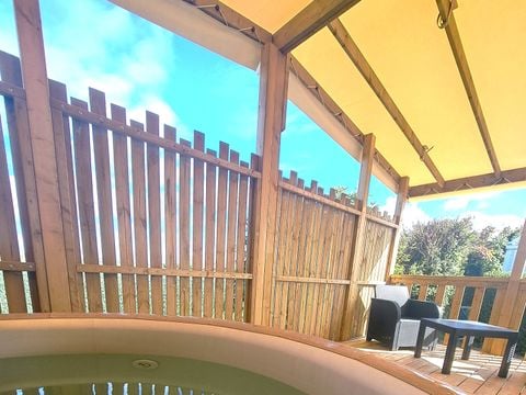 MOBILHOME 2 personnes - Mobil Studio avec SPA - 1 chambre - terrasse couverte