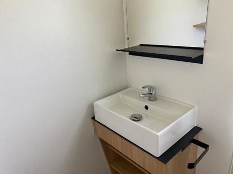 MOBILHOME 2 personnes - 1 chambre - terrasse couverte