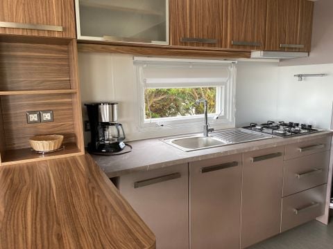 MOBILHOME 4 personnes -  2 chambres - terrasse couverte - Prestige