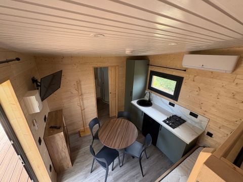 Hébergement 4 personnes - Cabane en bois - avec SPA