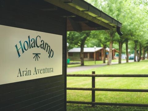 HolaCamp Arán Aventura - Camping Lleida