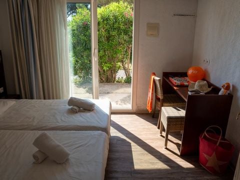 VVF Golfe de Saint-Tropez Sainte-Maxime - Camping Var - Image N°5