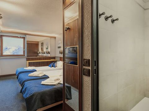 Chambre 3 personnes - Chambre pour 3 pers.