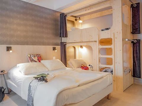 CHAMBRE 4 personnes - Chambre pour 4 pers.