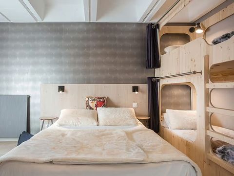 CHAMBRE 4 personnes - Chambre pour 4 pers.