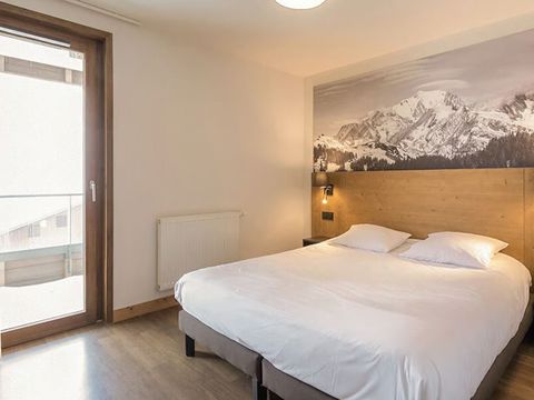 APPARTEMENT 10 personnes - 5 pièces 10 pers. Vue montagne