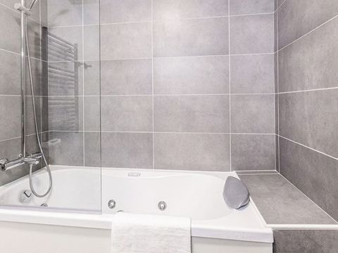APPARTEMENT 10 personnes - 5 pièces 10 pers. Vue montagne