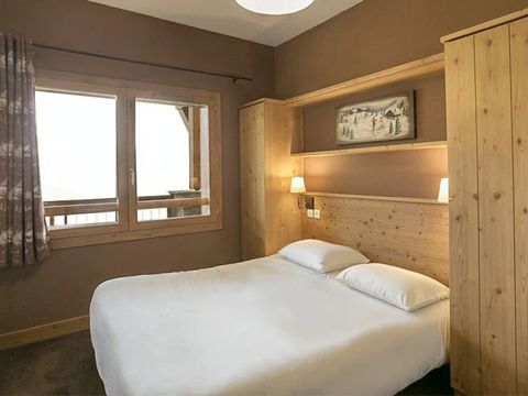 Appartement 14 personnes - 7 pièces 14 pers. Vue montagne +