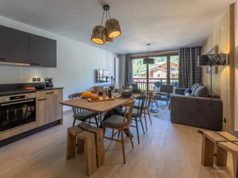 APPARTEMENT 8 personnes - 3 PIECES CABINE 6-8 PERSONNES VUE MONTAGNE
