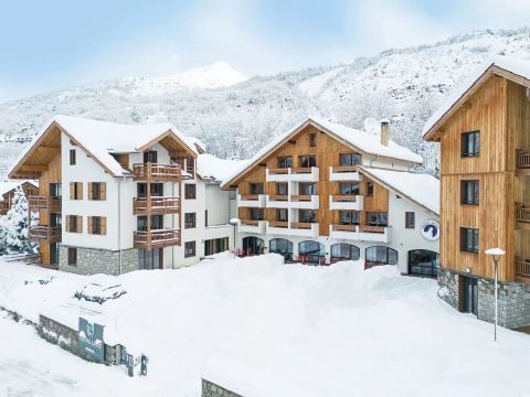 Résidences & Hôtels Le Cristal Lodge - Terrésens - Camping Hautes-Alpes - Image N°4