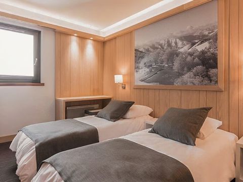 CHAMBRE 2 personnes - Chambre pour 2 personnes vue Pistes