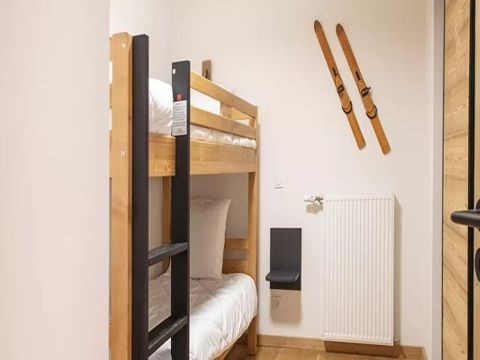 APPARTEMENT 6 personnes - 2 PIECES CABINE 6 PERSONNES STANDARD