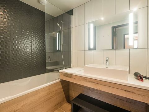 Appartement 10 personnes - 5 pièces 8/10 pers. Vue montagne