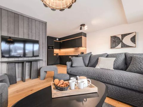 APPARTEMENT 10 personnes - 5 PIÈCES (3 PIECES + 2 CABINES) 8-10 PERSONNES STANDARD