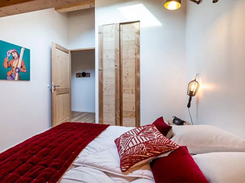APPARTEMENT 8 personnes - 3 PIECES CABINE DUPLEX 6-8 PERSONNES VUE MONTAGNE