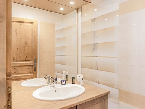 APPARTEMENT 4 personnes - 2 pièces 4 pers. CONFORT Vue montagne