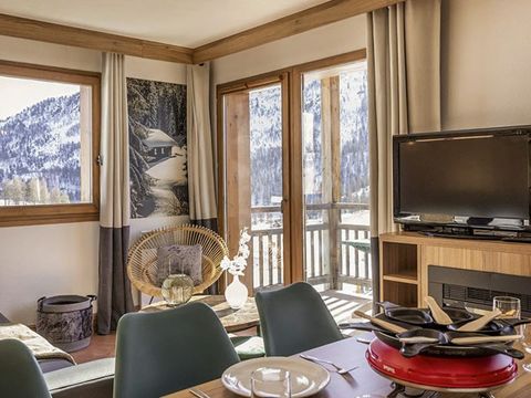 APPARTEMENT 6 personnes - 3 pièces 6 pers. FAMILLE Vue montagne