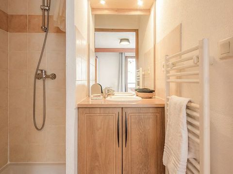 APPARTEMENT 6 personnes - 3 pièces 6 pers. CONFORT Vue montagne